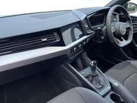 Usado Audi A1 Black Edition 116 HP (85 kW) 2025 Branco SUV