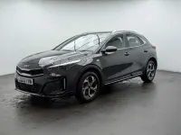 Usado Kia XCeed 2023 Gris SUV