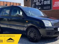 Usado Ford Fusion 2004 Negro Utilitario