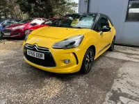 Używany Citroën DS3 2026 Żółty Hatchback