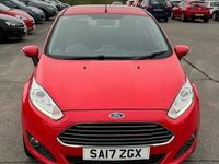 Used Ford Fiesta Zetec 82 HP (60 kW) 2017 Red Hatchback