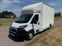 Used Peugeot Boxer Business-Line 140 HP (102 kW) 2022 White Van
