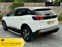 Gebraucht Peugeot 3008 Allure 130 PS (95 kW) 2017 Weiß SUV