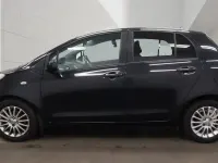 Used Toyota Yaris SR 101 HP (74 kW) 2009 Black Hatchback