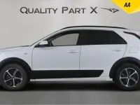 Used Kia Niro 2023 White SUV