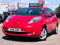Begagnad Nissan Leaf Acenta 24 kW (33 HK) 2016 Röd Halvkombi