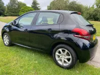 Used Peugeot 208 Active 82 HP (60 kW) 2016 Black Hatchback