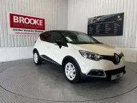 Used Renault Captur Dynamique 90 HP (66 kW) 2013 Cream/black SUV