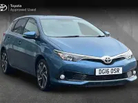 Used Toyota Auris Design 116 HP (85 kW) 2016 Blue Hatchback