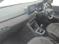 Used Dacia Sandero Expression 100 HP (73 kW) 2023 White Hatchback