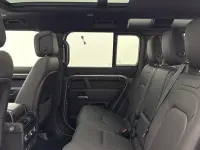 Używany Land Rover Defender HSE Dynamic 2025 Zielony SUV