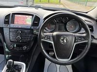 Second-hand Vauxhall Insignia SRi 160 CP (117 kW) 2012 Maro Break