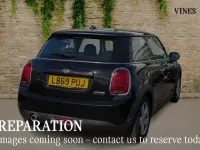 Used Mini Cooper Classic 134 HP (98 kW) 2019 Black Hatchback