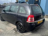 Used Vauxhall Zafira 120 HP (88 kW) 2014 Black MPV