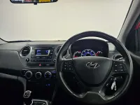 Używany Hyundai i10 SE 66 KM (48 kW) 2019 Czerwony Hatchback