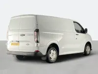 Begagnad Ford Transit Custom Trend 136 HK (100 kW) 2024 Vit Van