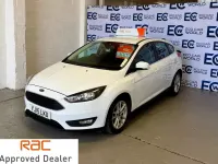 Used Ford Focus Zetec 125 HP (91 kW) 2016 White Hatchback