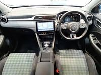 Used MG ZS SE 129 kW (176 HP) 2024 Blue SUV