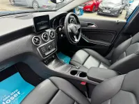 Used Mercedes A160 Executive 102 HP (75 kW) 2017 Blue Hatchback