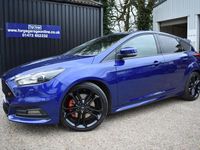 Used Ford Focus ST 185 HP (136 kW) 2016 Blue Hatchback