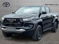 Used Toyota HiLux Sport 201 HP (147 kW) 2025 Black Pickup