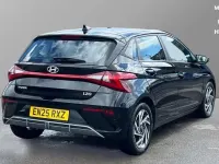 Used Hyundai i20 Advanced 100 HP (73 kW) 2025 Black Hatchback