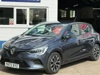 Used Renault Clio Evolution 88 HP (64 kW) 2022 Grey Hatchback