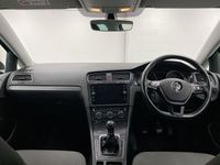 Begagnad VW Golf VII Edition 2020 Blå Kombi