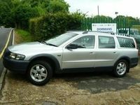 used Volvo XC70 2.4