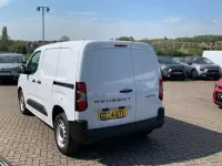 Second-hand Peugeot Partner S 101 CP (74 kW) 2025 Alb Monovolum