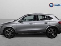 Usado Mercedes GLA200 Executive 163 HP (119 kW) 2025 Cinzento SUV