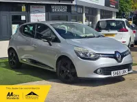 Begagnad Renault Clio IV Dynamique 90 HK (66 kW) 2015 Silver Halvkombi