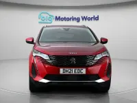 Used Peugeot 3008 Allure Premium 131 HP (96 kW) 2021 Red SUV