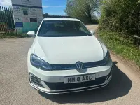 Używany VW Golf VII GTE 204 KM (150 kW) 2018 Biały Hatchback