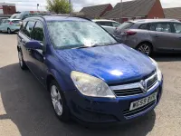 Used Vauxhall Astra Club 138 HP (101 kW) 2009 Blue metallic Estate