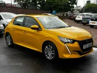 Used Peugeot 208 Active 75 HP (55 kW) 2020 Yellow Hatchback