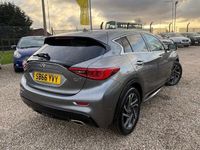 Used Infiniti Q30 122 HP (89 kW) 2017 Grey Hatchback