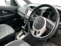 Second-hand Kia Venga 125 CP (91 kW) 2019 Gri Hatchback