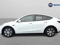 Used Tesla Model Y Standard Range 219 kW (299 HP) 2024 White SUV