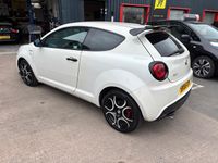 Used Alfa Romeo MiTo Quadrifoglio Verde 85 HP (62 kW) 2015 White Hatchback
