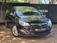 Used Vauxhall Astra Excite 2011 Black Hatchback