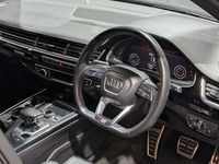 Used Audi Q7 Black Edition 272 HP (200 kW) 2018 Grey SUV