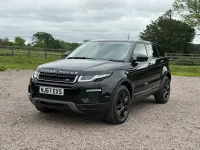 Used Land Rover Range Rover evoque SE 2017 Black Estate