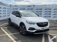 Used Vauxhall Grandland X Elite 130 HP (95 kW) 2018 White SUV