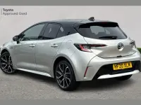 Used Toyota Corolla 122 HP (89 kW) 2020 Silver Hatchback