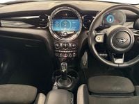 Used Mini Cooper Hatch 134 HP (98 kW) 2023 Silver Hatchback