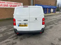 Used Peugeot Expert 100 HP (73 kW) 2020 White Van