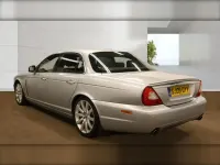 Used Jaguar XJ Executive 204 HP (150 kW) 2009 Silver Sedan