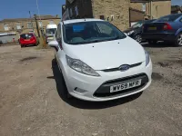 Used Ford Fiesta Zetec 82 HP (60 kW) 2009 White Hatchback