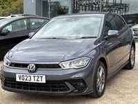 Begagnad VW Polo R-line 2023 Grå Halvkombi